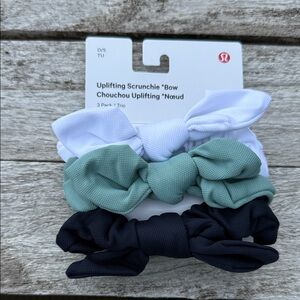 Lululemon Uplifting Bow Scrunchie 3 Pack White • Rip Tide • True Navy NWT